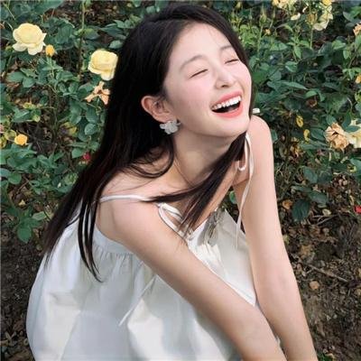 皇宫签到，女帝求我当皇帝